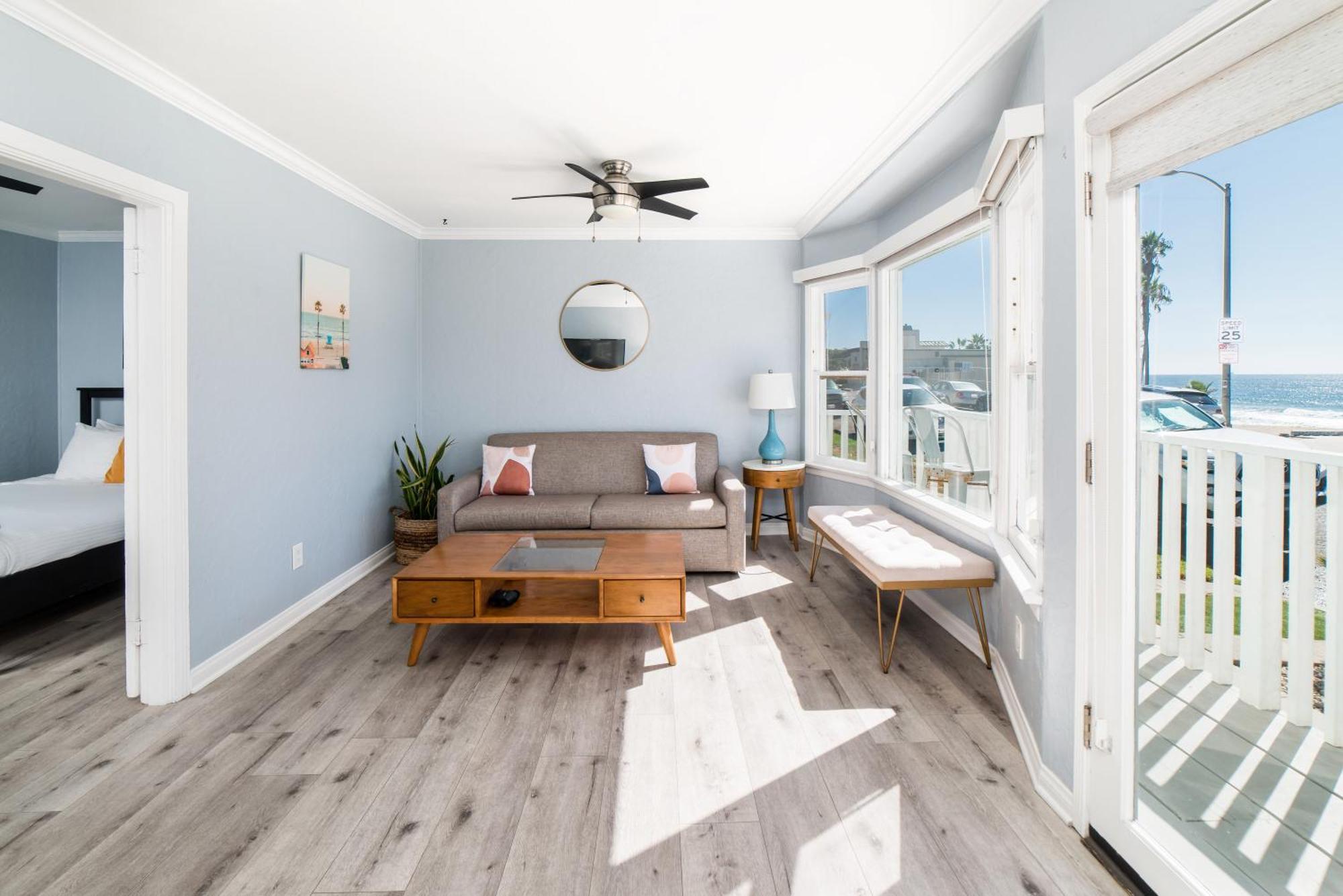 Pacific Bungalow In Oceanside With Backyard & Tiny House Extérieur photo