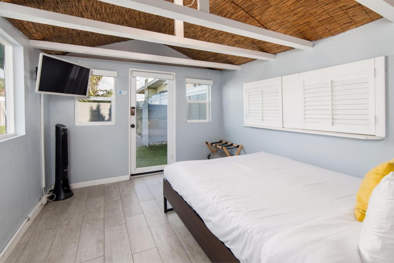 Pacific Bungalow In Oceanside With Backyard & Tiny House Extérieur photo